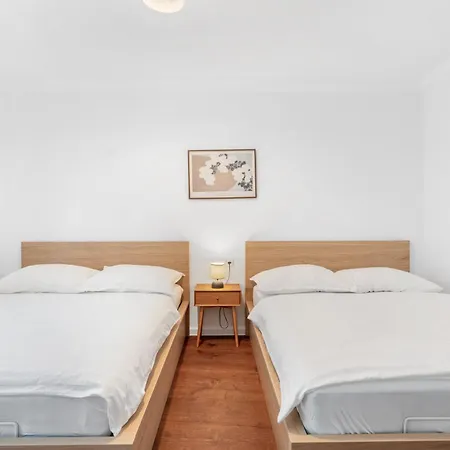 The Dante - Family With Free Parking * Prag