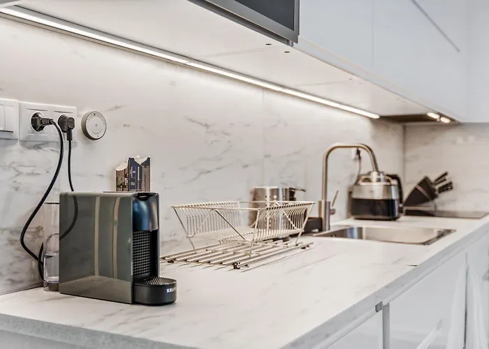 The Dante - Family With Free Parking Appartement